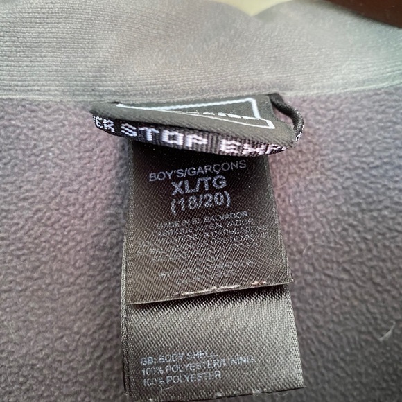 BLACK NORTHFACE JACKET- PRICE DROP - Picture 3 of 5